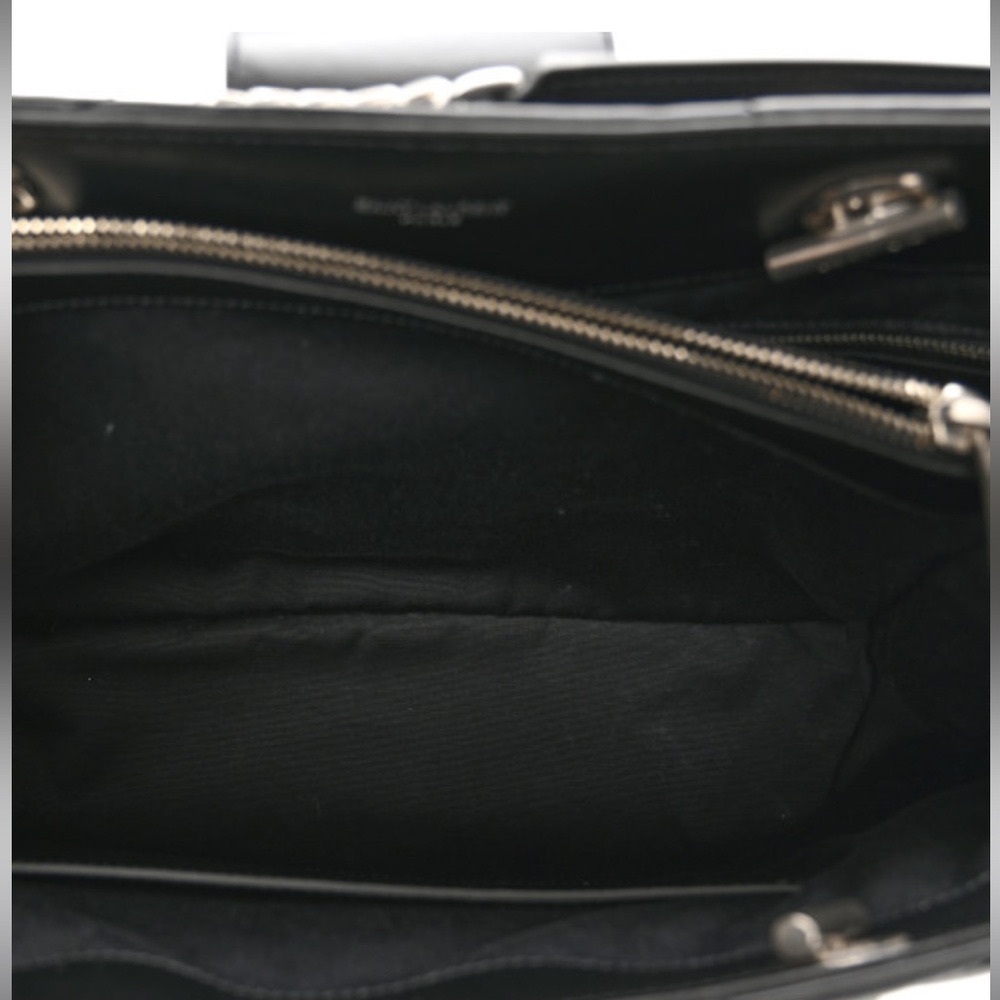 YSL Monogram Matelasse Large Loulou Shopper Bag - Picture 8 of 13